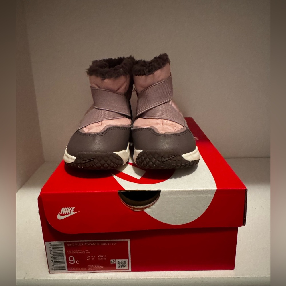9c Nike Flex Advance Pink Purple Preschool Toddler Girls Boot with box